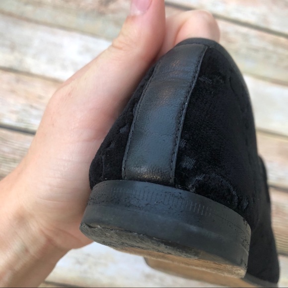 Gucci Jordaan GG Velvet Loafers - Picture 12 of 12